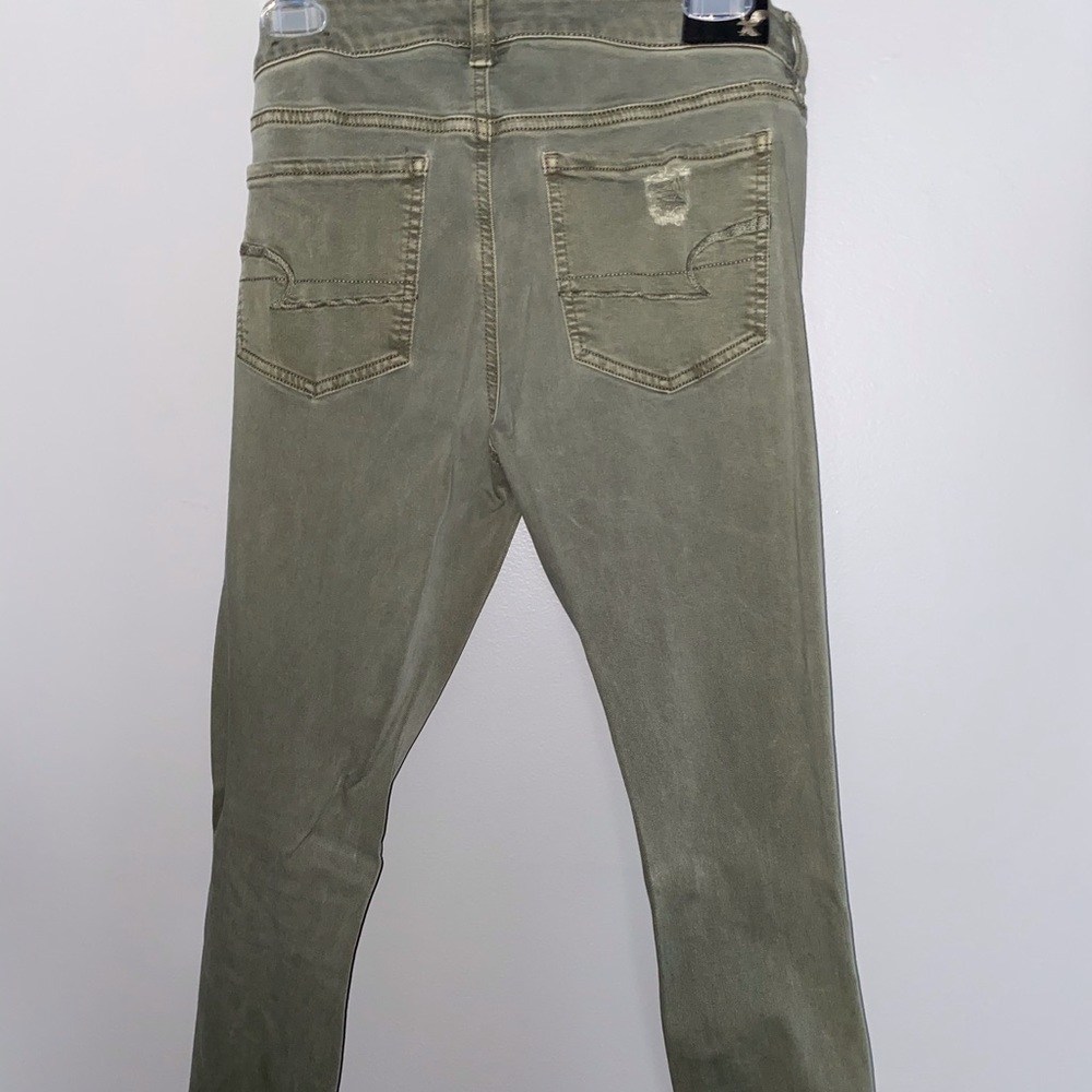 American Eagle Green Ripped Jeggings - Picture 5 of 5